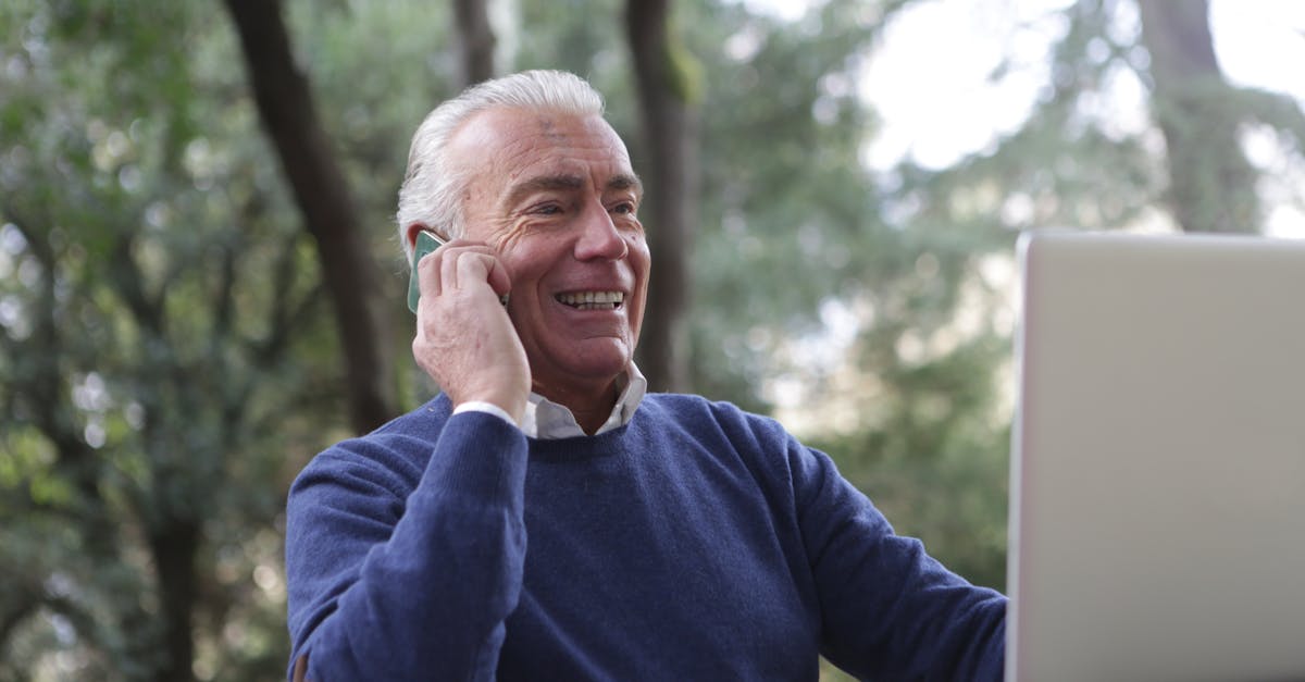 共通のあるあるネタで笑い合う男女は会話に安心感を持てる