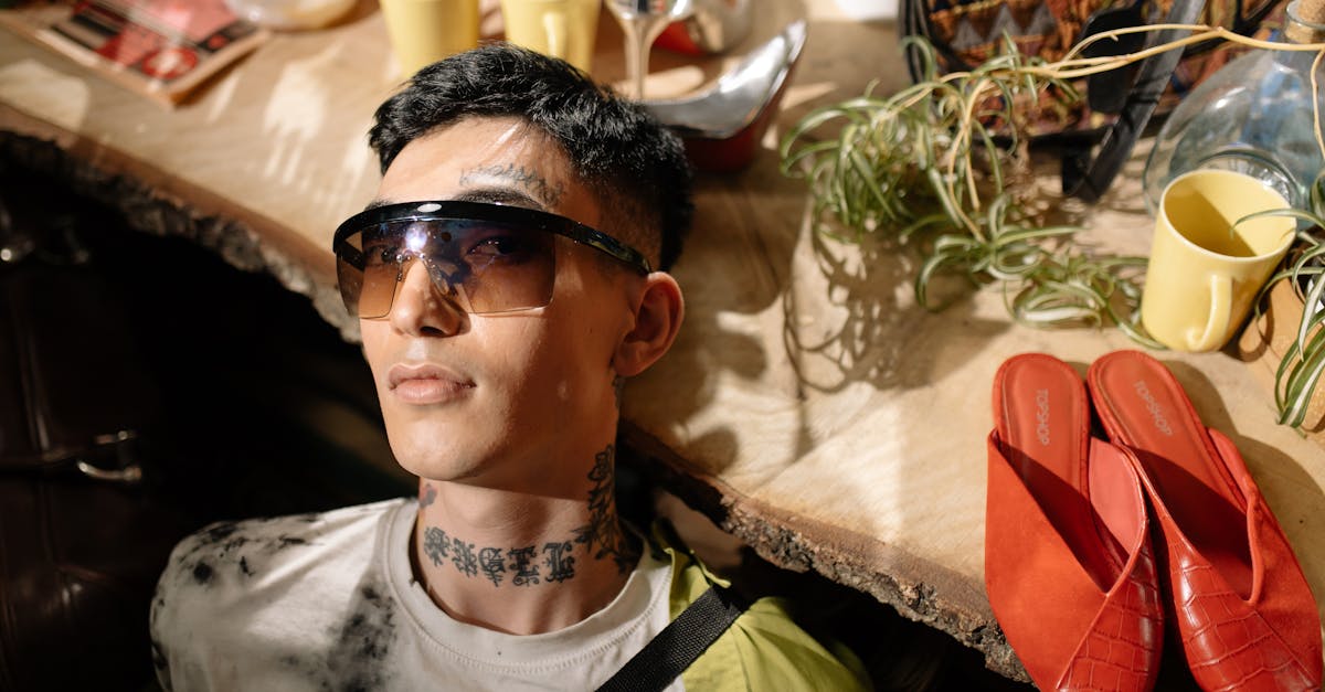 受講前後で外見や雰囲気が大きく変化した男性のビフォーアフター比較画像