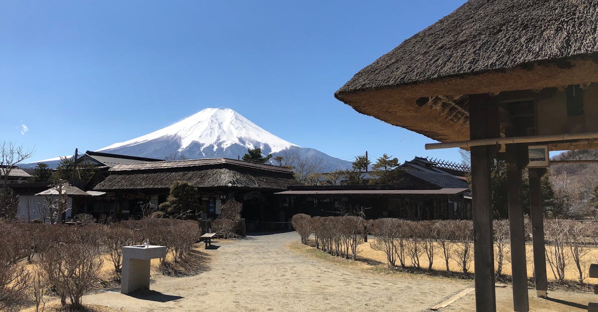 全国に展開して通いやすいイースト駅前クリニックの立地と信頼感