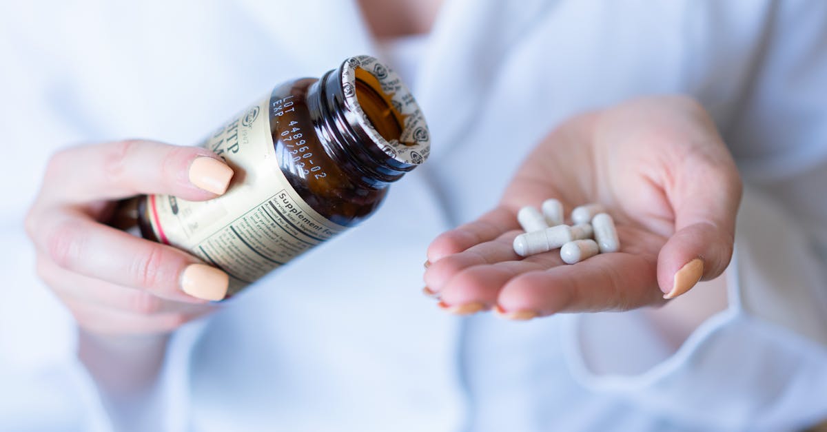 ギガンと他のメンズサプリの成分比較を示す表とグラフ