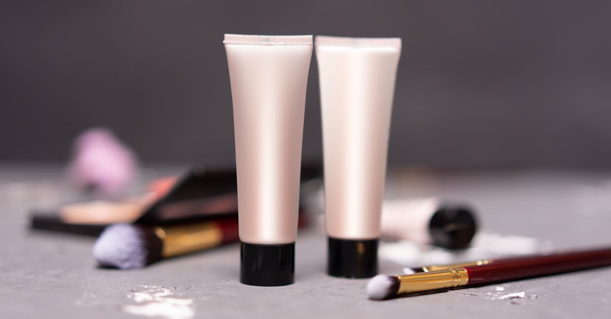 プチプラと薬用ファンデーションの比較イメージ