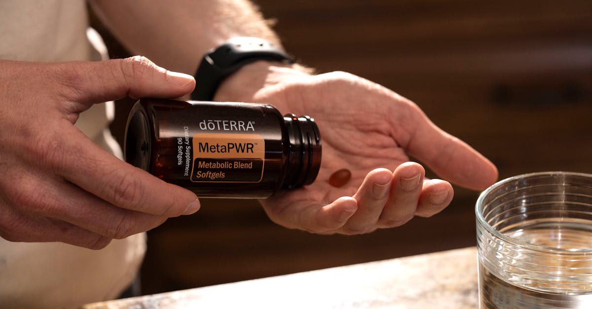 40代の男性がBLAZAR-αの効果で夜の自信を取り戻したことを示すイメージ画像