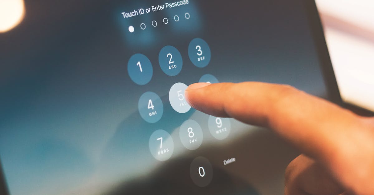 スマートリングを使って生活が変化した人々の笑顔やレビュー風景