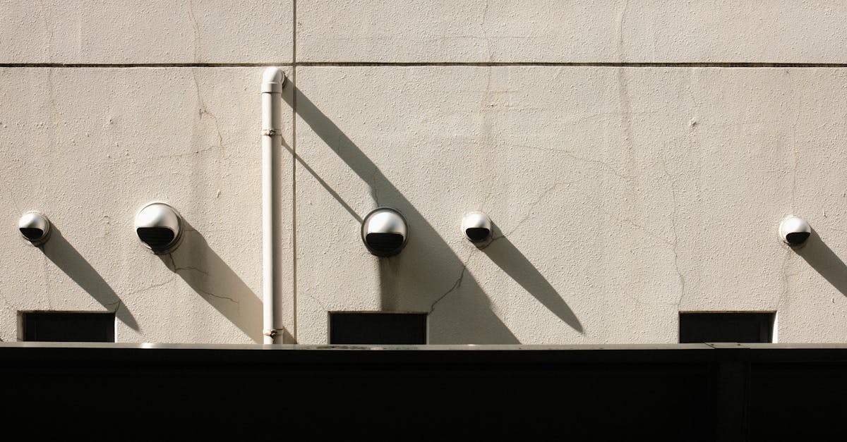 レバクリのED治療薬が無地の箱で自宅に届く様子を表現したプライバシー重視のイメージ画像