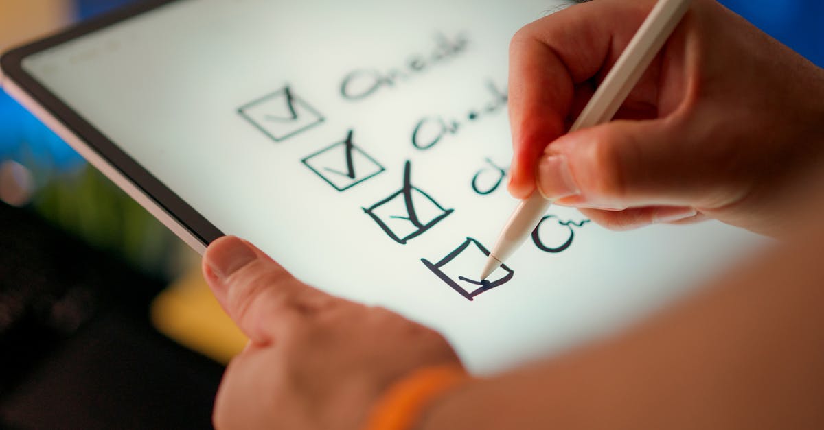 トリピュアの記事要点をまとめたホワイトボード。効果・成分・飲み方・購入先などのポイント整理。