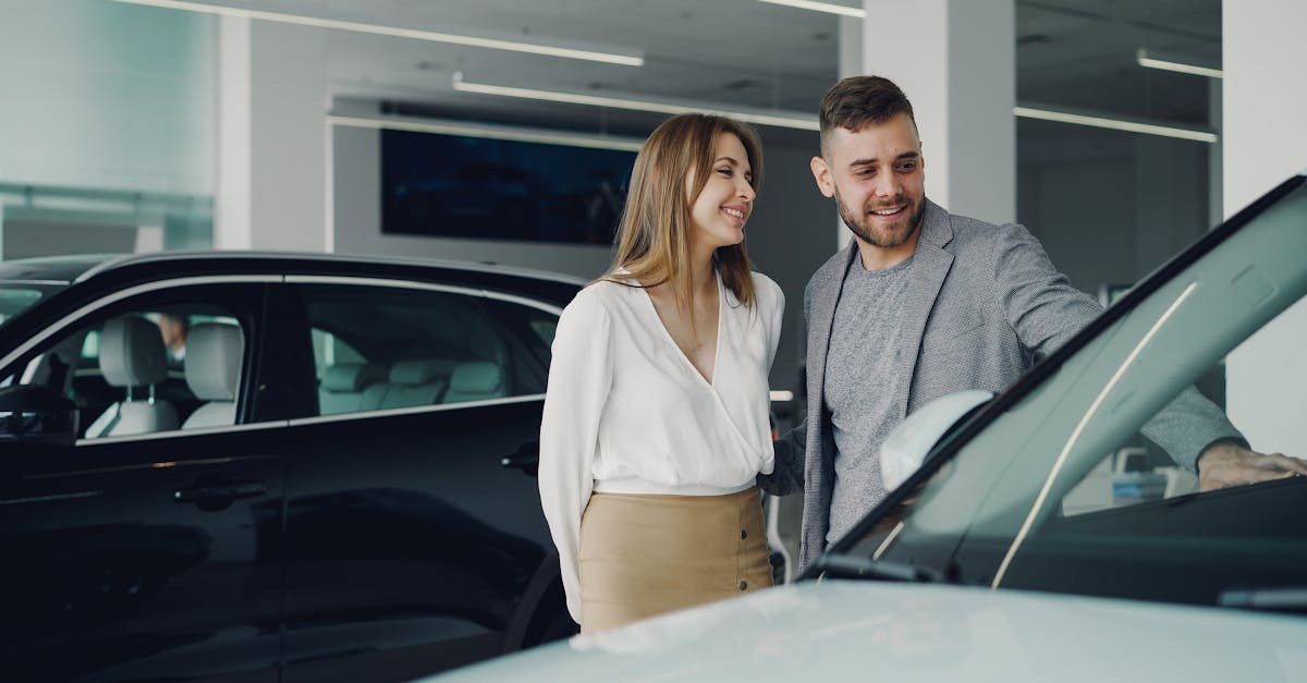 datsを選ぶ5つの理由を整理する男性のイメージ