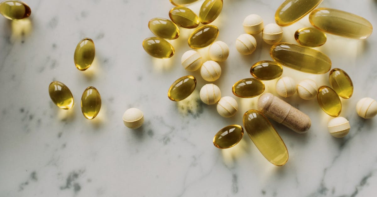 アレルギーや薬との飲み合わせに注意すべき場合を警告するイメージ画像