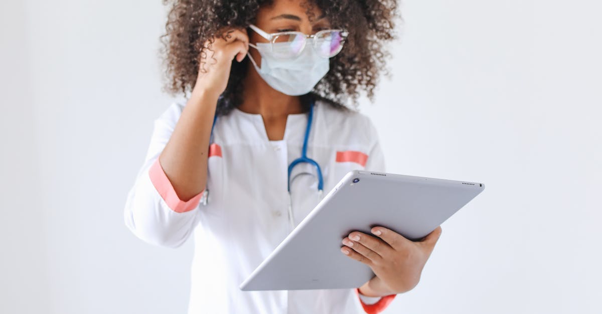 レバクリに関するよくある質問とその回答をまとめたイメージ画像