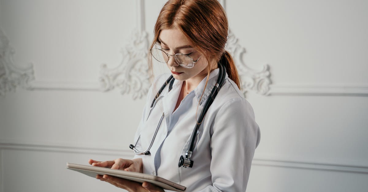 データによる健康の見える化によって生活習慣が改善していく様子