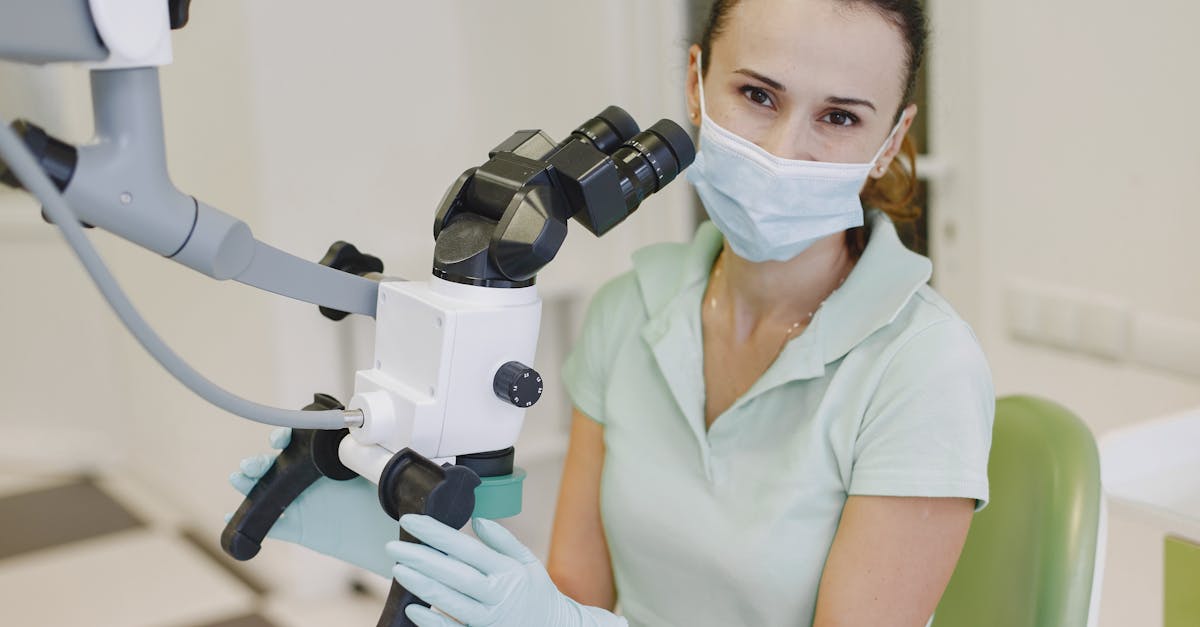 メビウス製薬の研究開発チームがトリピュアを開発する様子。科学的根拠に基づくサプリ設計。