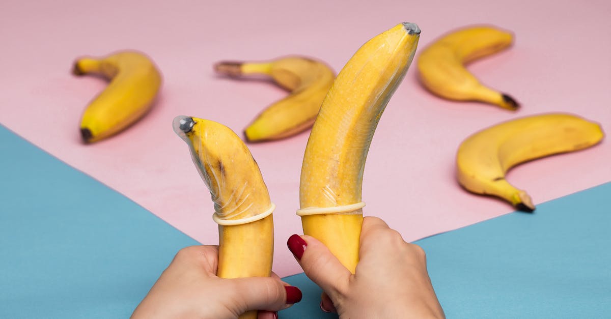 STDチェッカーの検査手順を説明する図解風の画像。注文から検体採取、返送、結果確認までの流れが視覚的にわかる。