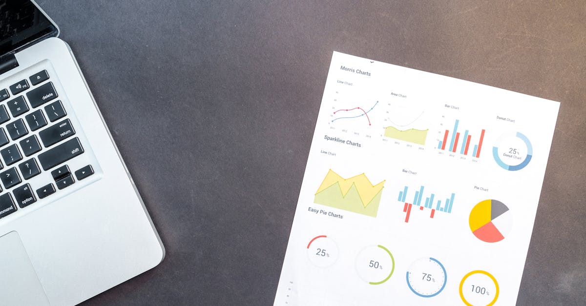 他の成長ドリンクとノビエースの比較表をイメージした図。成分や安全性の違いを分かりやすく示す画像