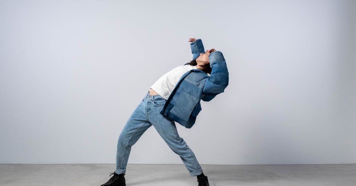 治療後に前向きに生きる男性。ファッションや仕事への意欲もアップ。