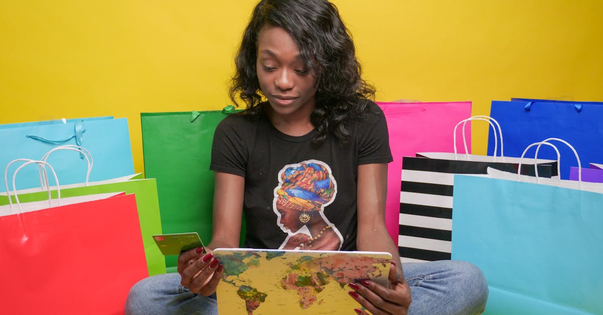 ノビエースをネットで購入する様子。スマートフォンで注文しているシーンを表現