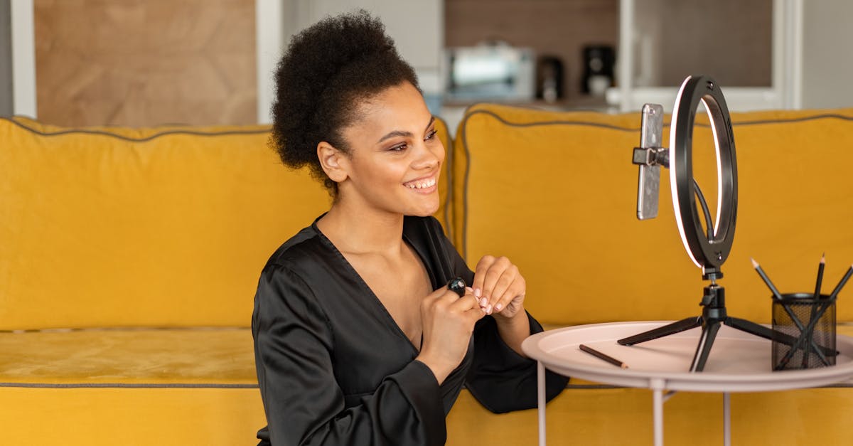 SNSでトリピュアを紹介するインフルエンサーの投稿イメージ。リアルな口コミ拡散の様子。