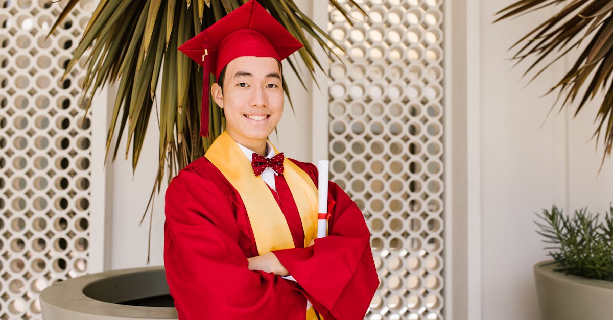 ノビエースを飲んで元気に笑う中高生たち。成長期を楽しむ姿を明るく描いた画像