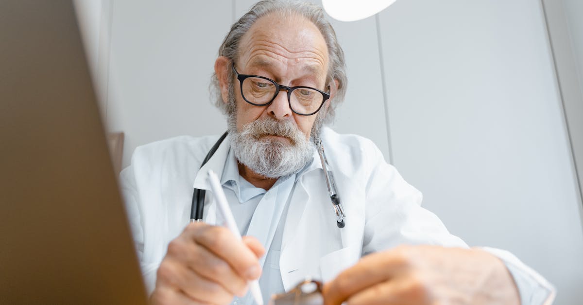 男性機能治療に精通した医師が在籍するMSクリニック。豊富な症例と信頼性。