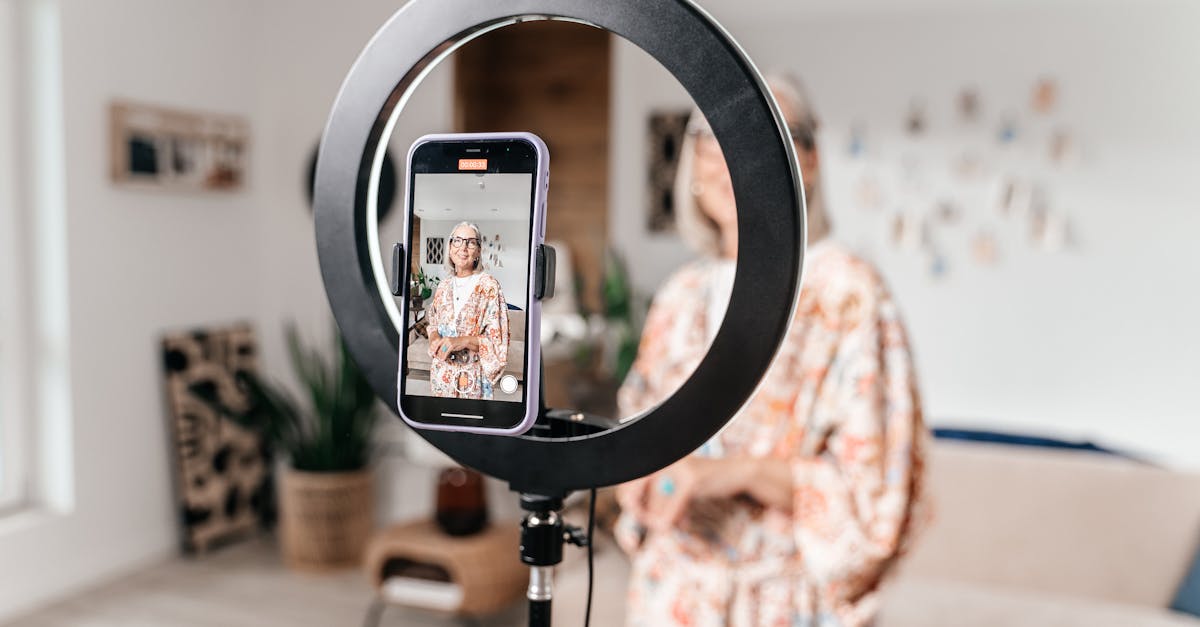 SNSでトリピュアを紹介するインフルエンサーの投稿イメージ。リアルな口コミ拡散の様子。