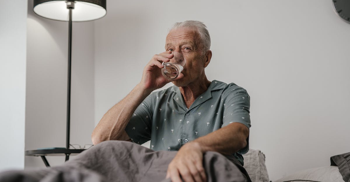 年齢別に異なる男性の精力に関する悩みのイメージ